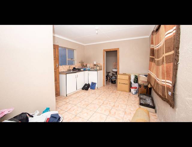 4 BEDROOM HOUSE FOR SALE IN SUNNYRIDGE